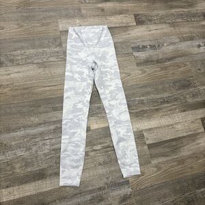 Wunder under leggings lulu